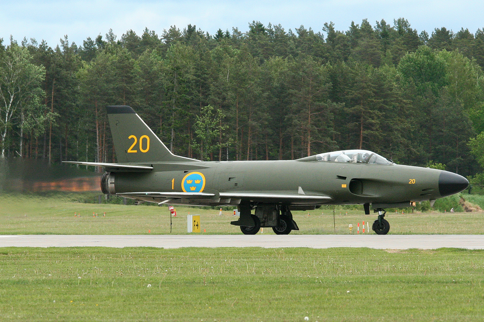 SwAFHF-Saab-J32E-Lansen-Blast.jpg