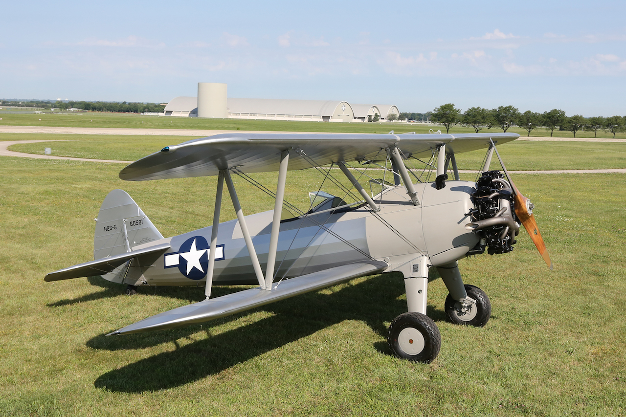 http://www.warbirdsnews.com/aviation-museum-news/newly-restored-stearman-pt-13d-kaydet-display-national-museum-u-s-air-force.html